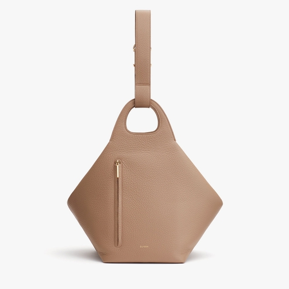 Cuyana Handbags - Cuyana Paloma Bag in Cappuccino NWT